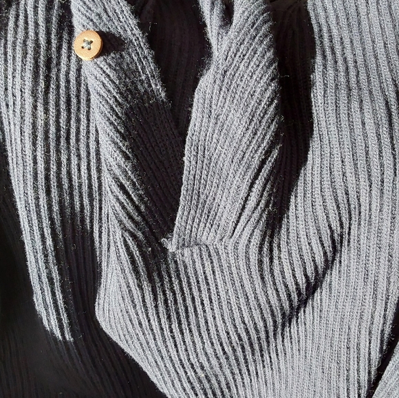 Barney's Fisherman Navy Blue Heavy Sweater. - Picture 6 of 8